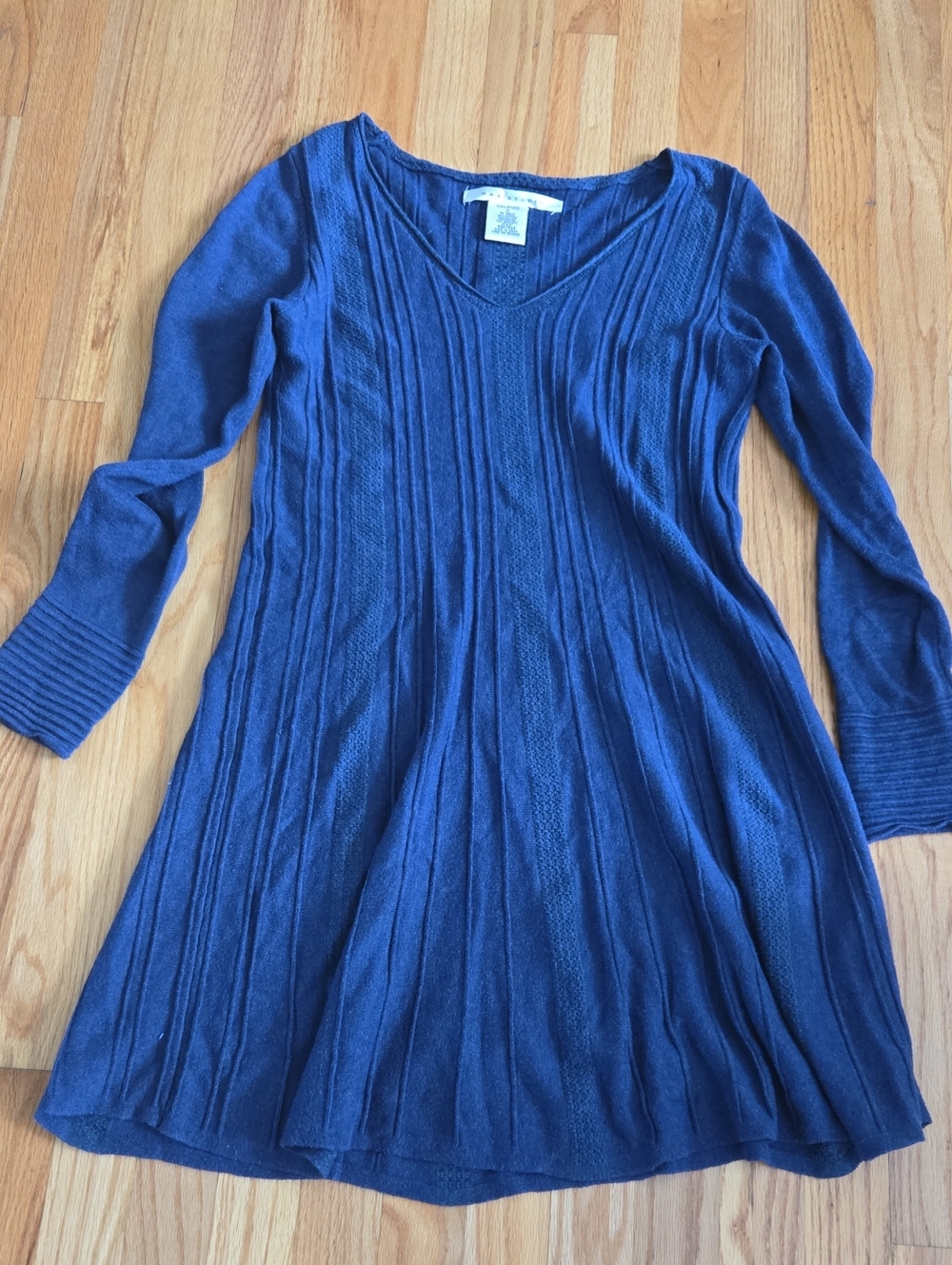 Max Studio Size 10 Blue Knit V-Neck Sweater Dress
